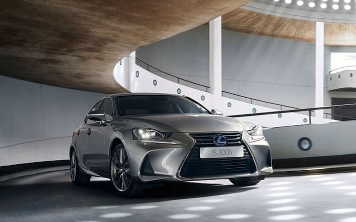 Lexus IS 300h facelift