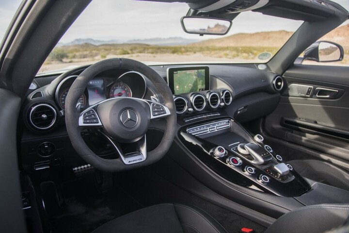 Mercedes-Benz AMG Roadster