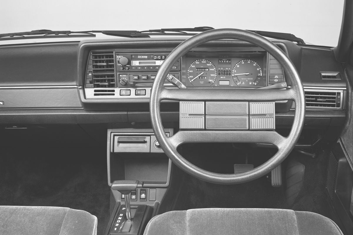 Nissan Santana