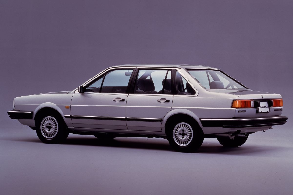 Nissan Santana