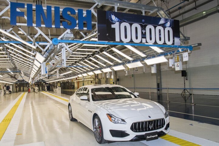 100.000ste Maserati uit fabriek