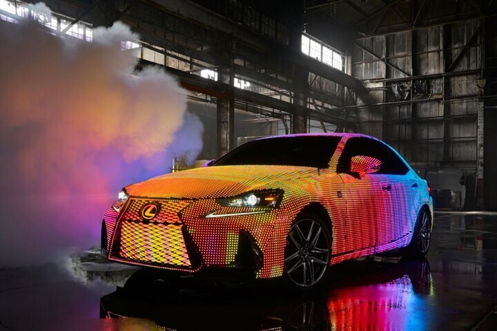 Lexus IS LIT