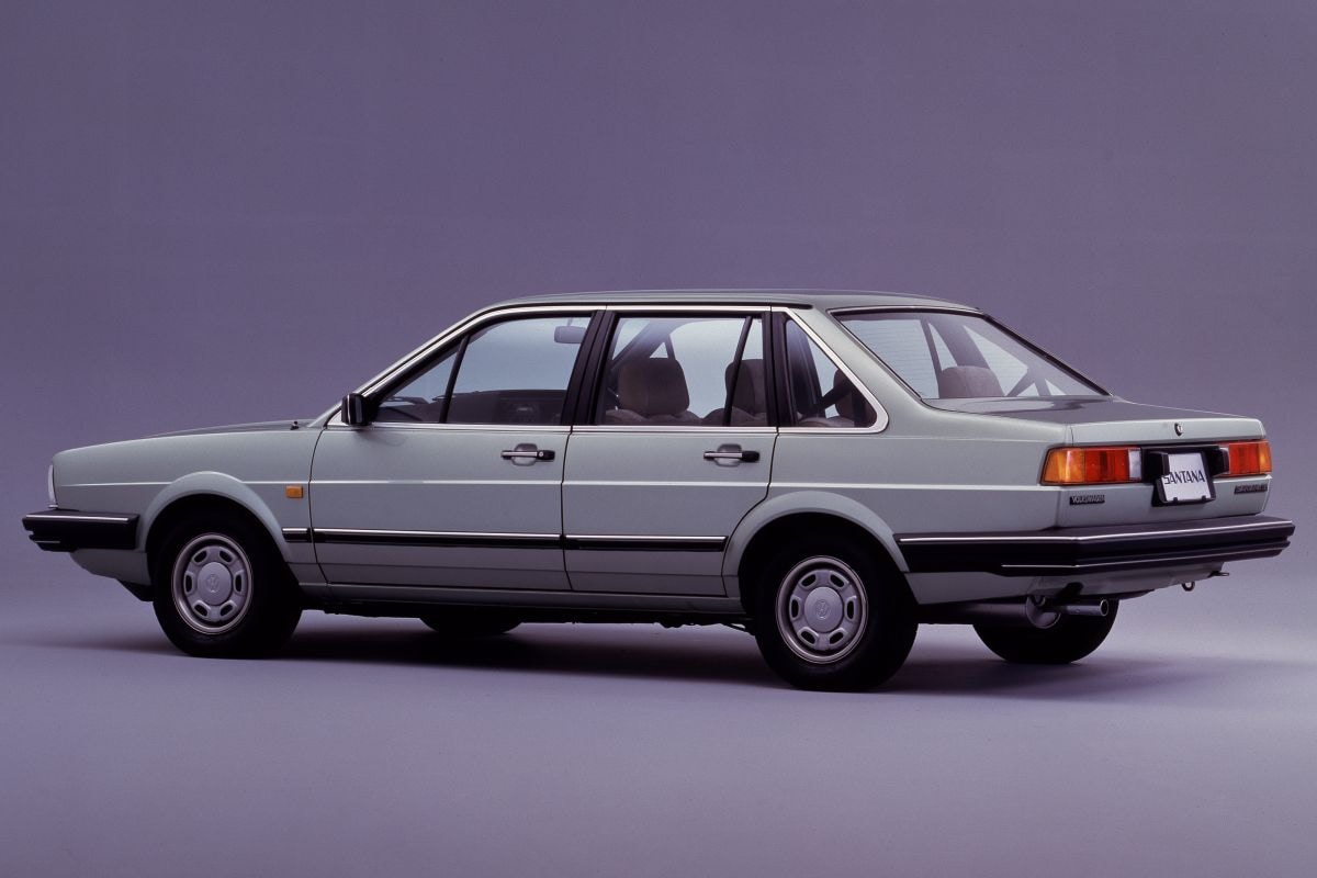Nissan Santana