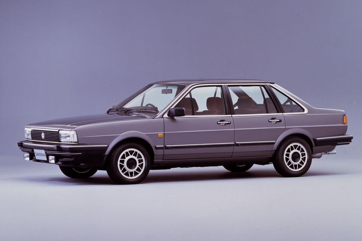 Nissan Santana