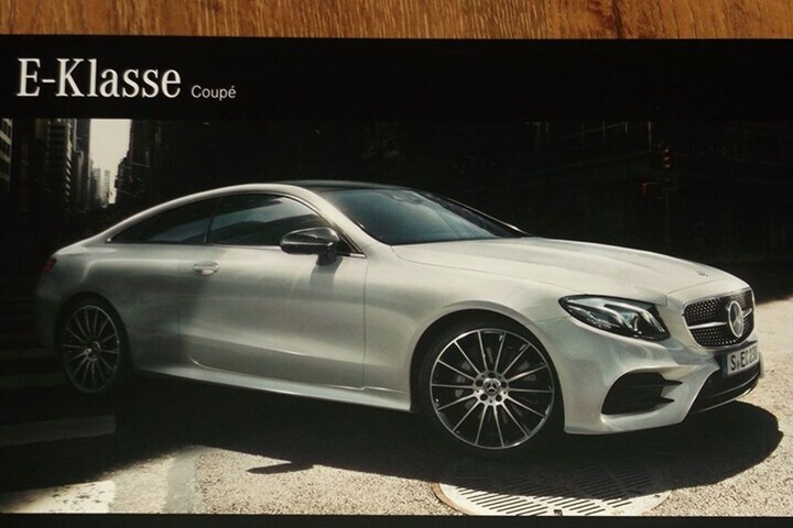 Mercedes E-klasse Coupé gelekt