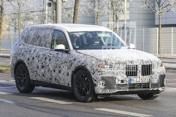 BMW X7 spyshots