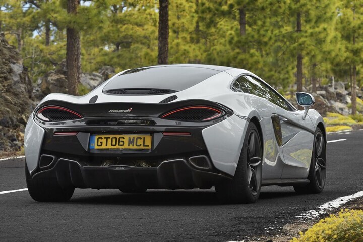McLaren 570 GT