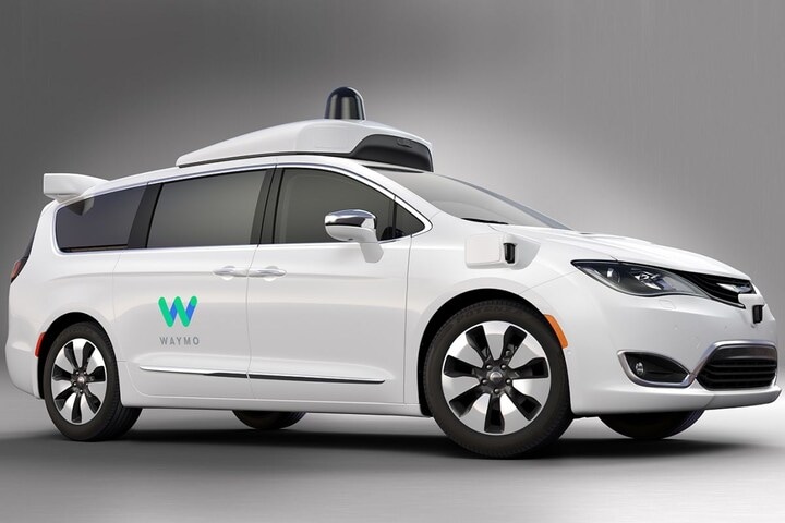 Chrysler Pacifica Waymo