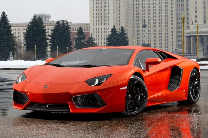 Lamborghini Aventador LP700-4