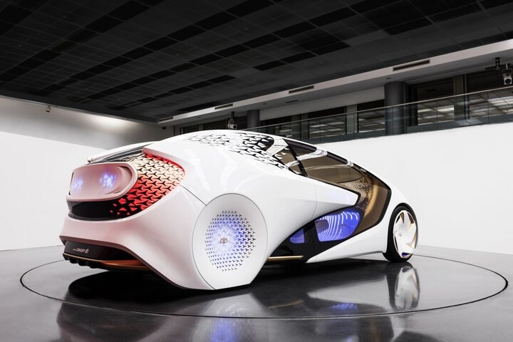 Toyota Concept-i