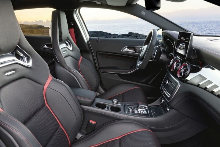 Mercedes-Benz GLA 45 AMG