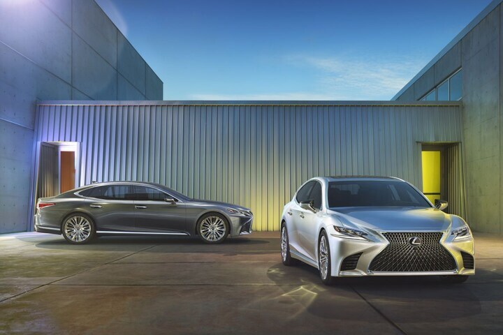 Lexus LS