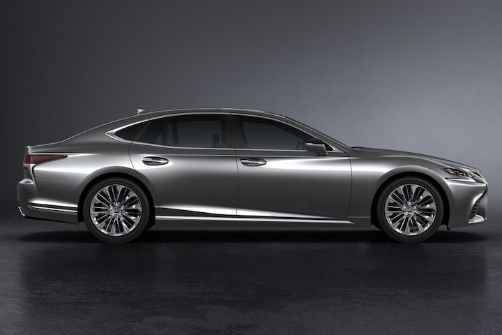 Lexus LS