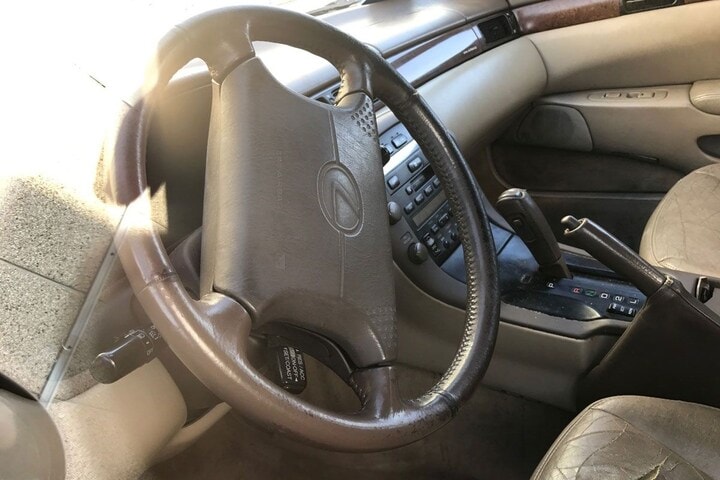 Lexus SC400
