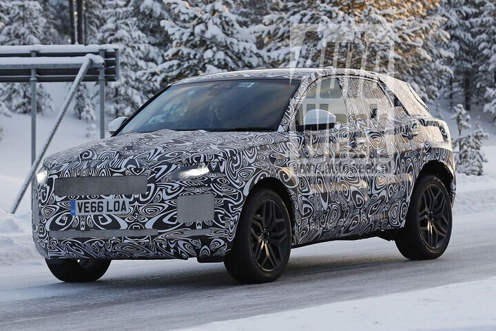 Spyshots Jaguar E-Pace