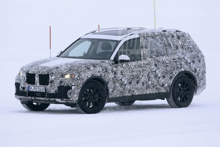BMW X7