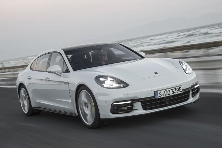 Porsche Panamera 4 E-Hybrid Executive