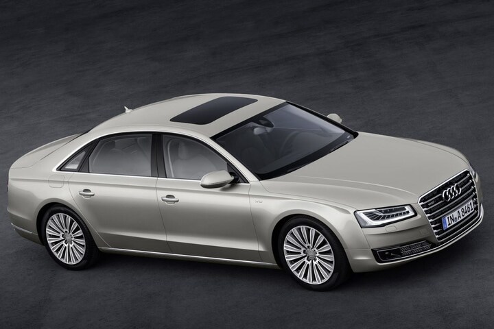 Audi A8 L W12 quattro