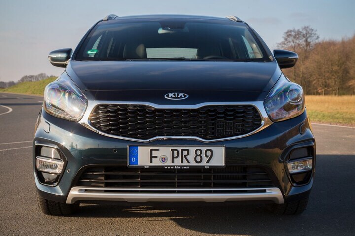 Kia Carens