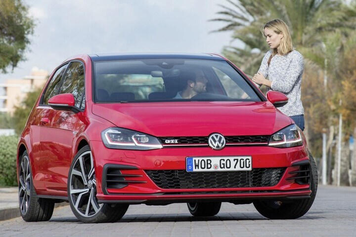 Volkswagen Golf GTI