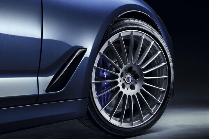 Alpina B5