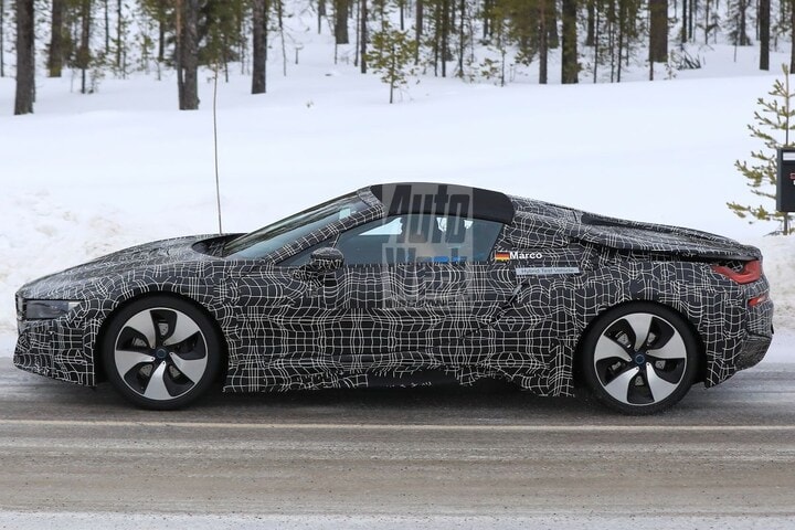 BMW i8 Spyder Spionage