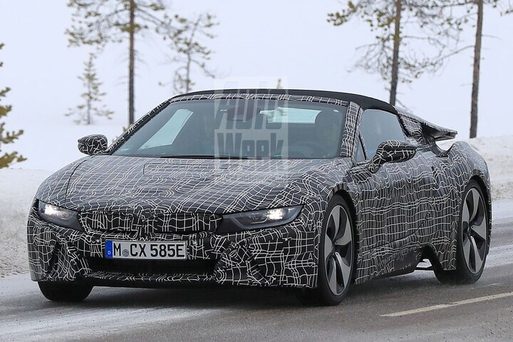 BMW i8 Spyder Spionage