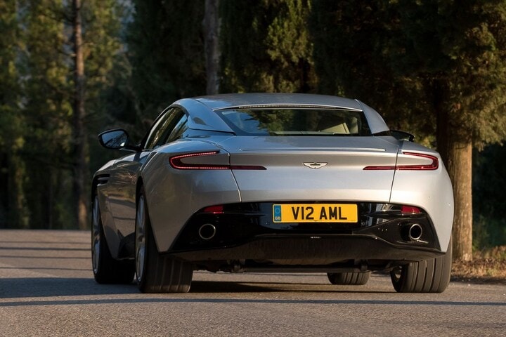 Aston Martin DB11 Coupé