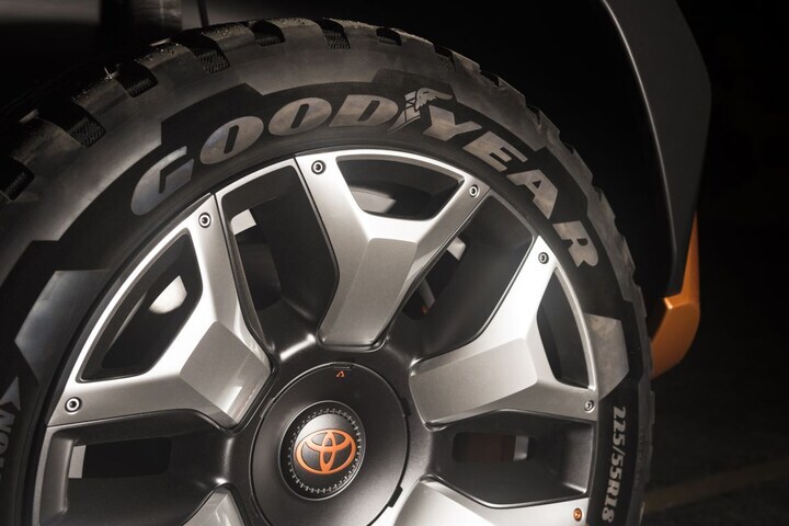 Toyota FT-4X Concept teaser