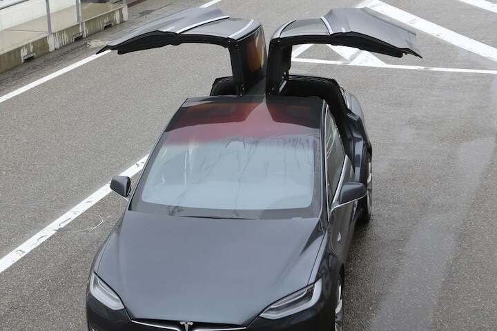 Tesla Model X P100D