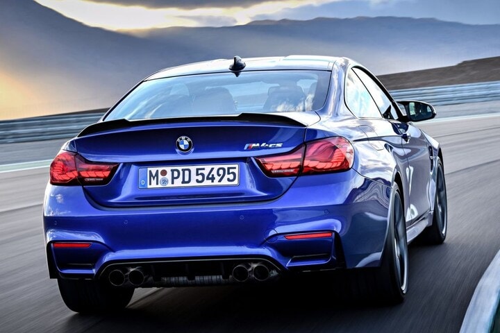 BMW M4 CS
