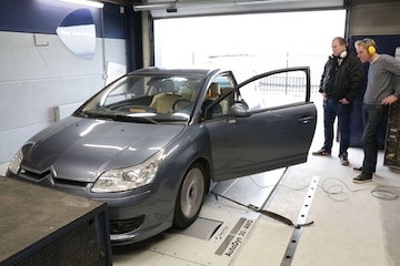 Citroën C4 Coupé VTS (2005) - Op de rollenbank