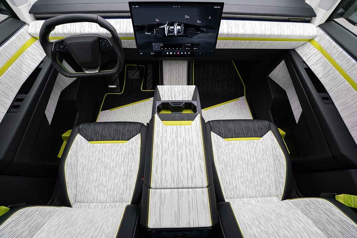 Tesla Cybertruck Elongation Mansory