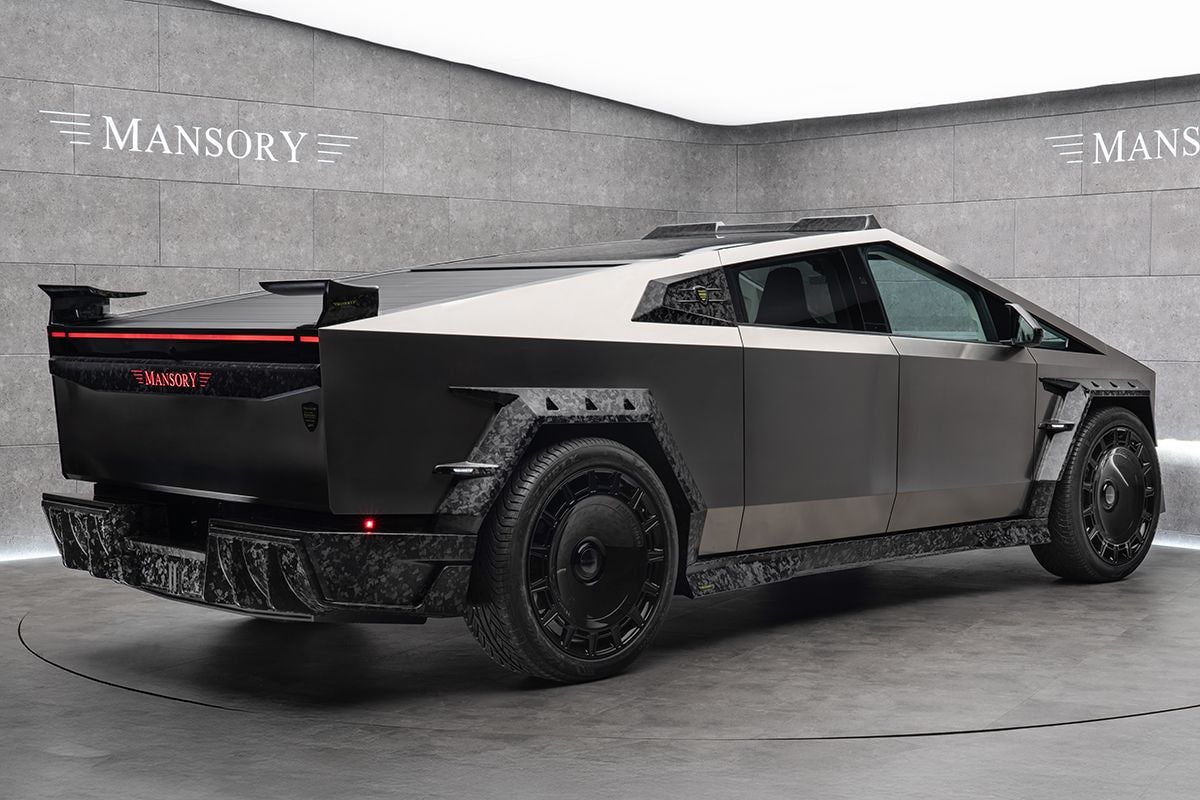 Tesla Cybertruck Elongation Mansory