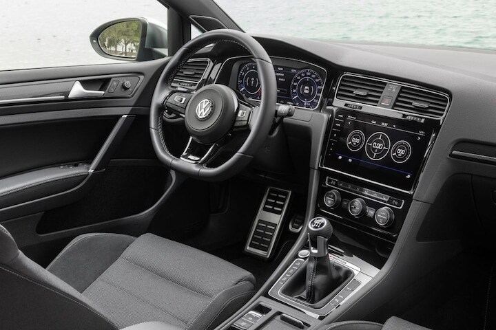 Volkswagen Golf R