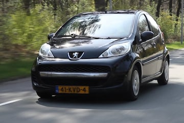 Klokje Rond Peugeot 107