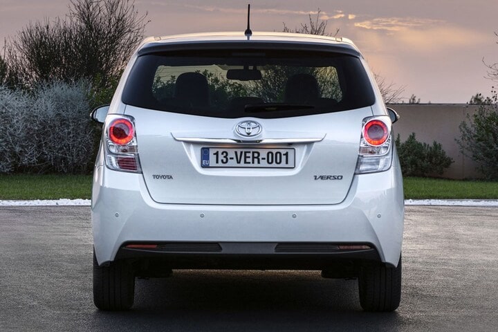 Facelift Friday: Toyota Verso
