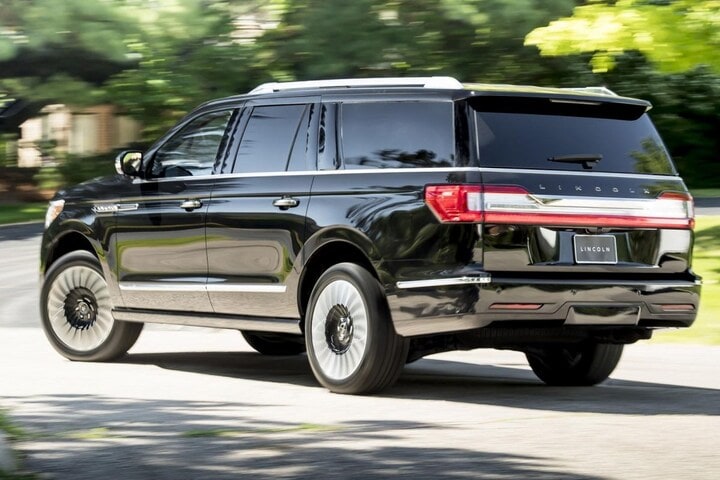 Lincoln Navigator L