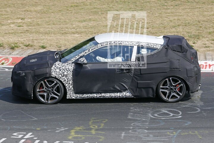 Spyshots Hyundai Veloster N