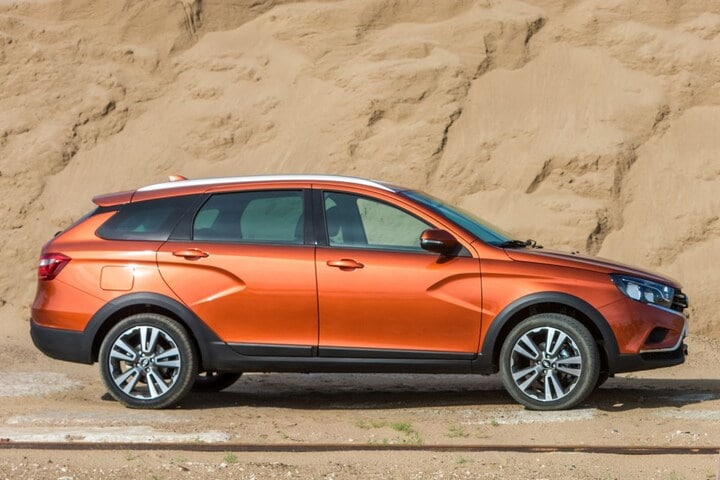 Lada Vesta SW en SW Cross