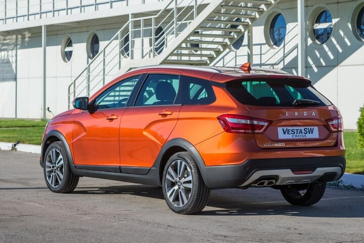 Lada Vesta SW en SW Cross
