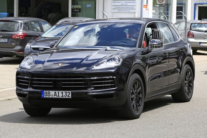 Porsche Cayenne spyshots