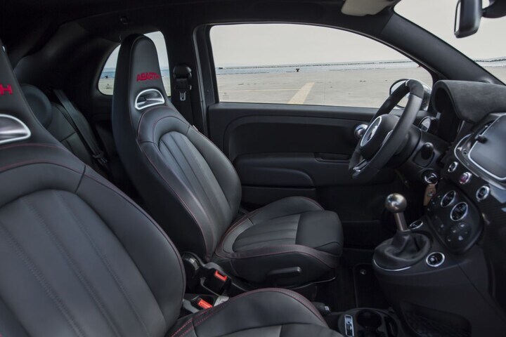 Abarth 695 XSR Yamaha Cabrio