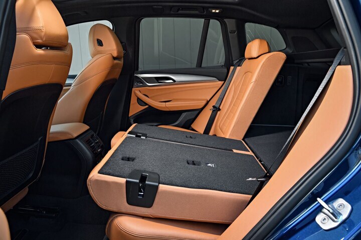 BMW X3 M40i
