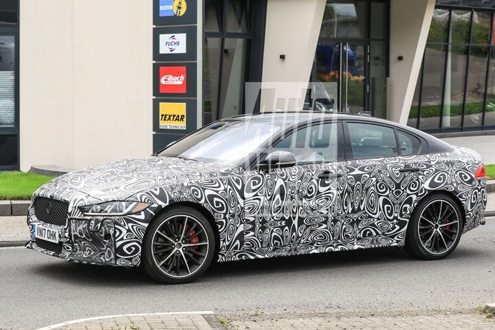 Spyshots Jaguar XE SVR