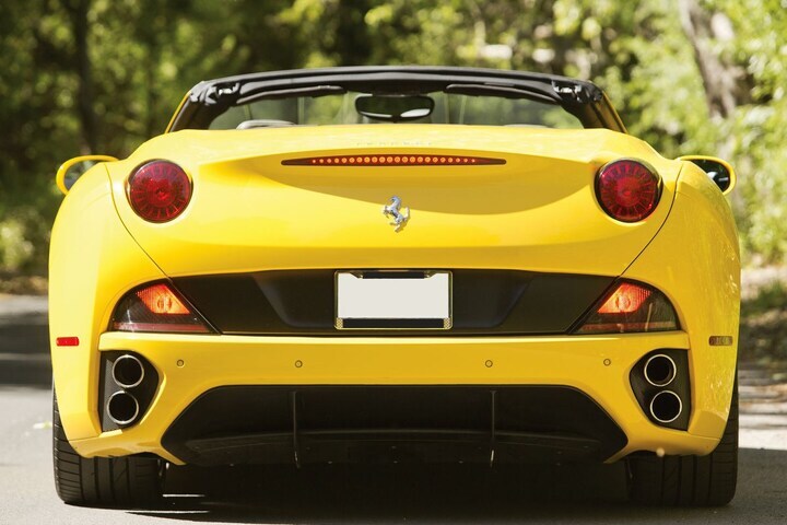 Facelift Friday: Ferrari California