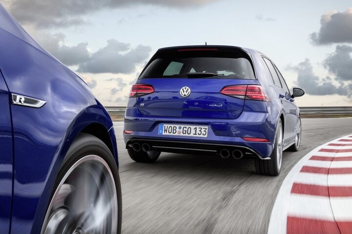Volkswagen Golf R Performance