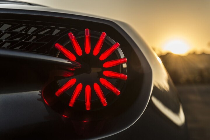 Aston Martin Vanquish Zagato Volante en Coupe