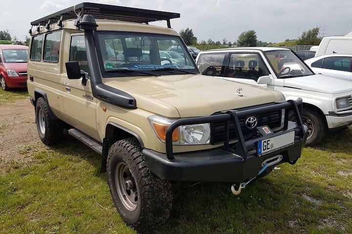 In het wild: Toyota Land Cruiser 70