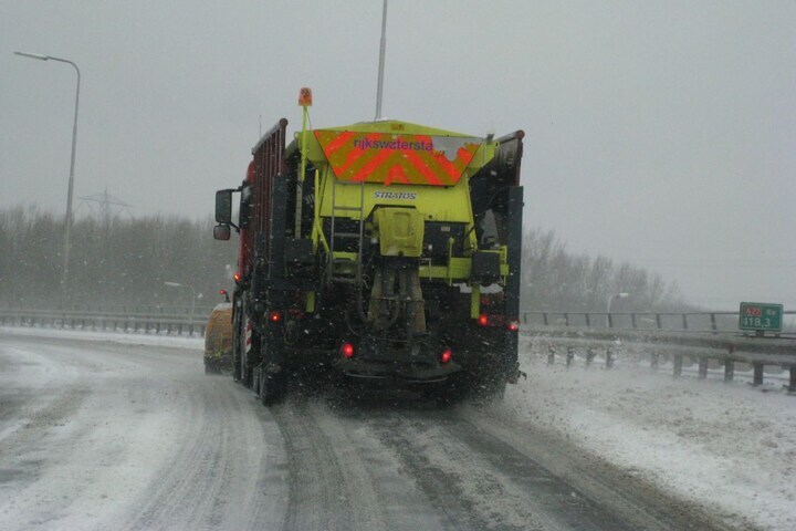 gladheidbestrijding rijkswaterstaat strooien